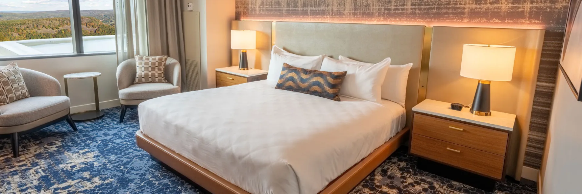 Fox Tower Deluxe King